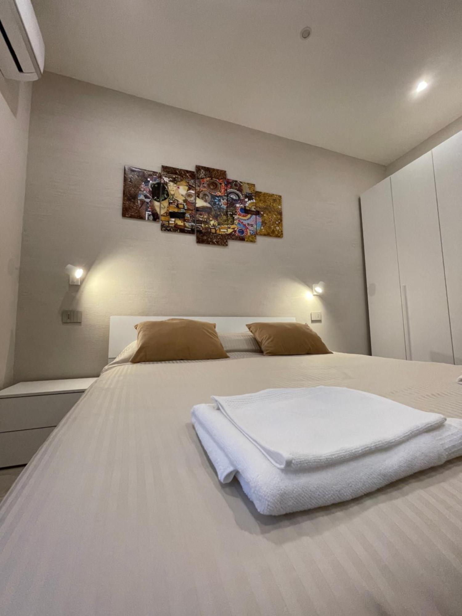 Ro&Ro Napoli Luxury Rooms Luaran gambar