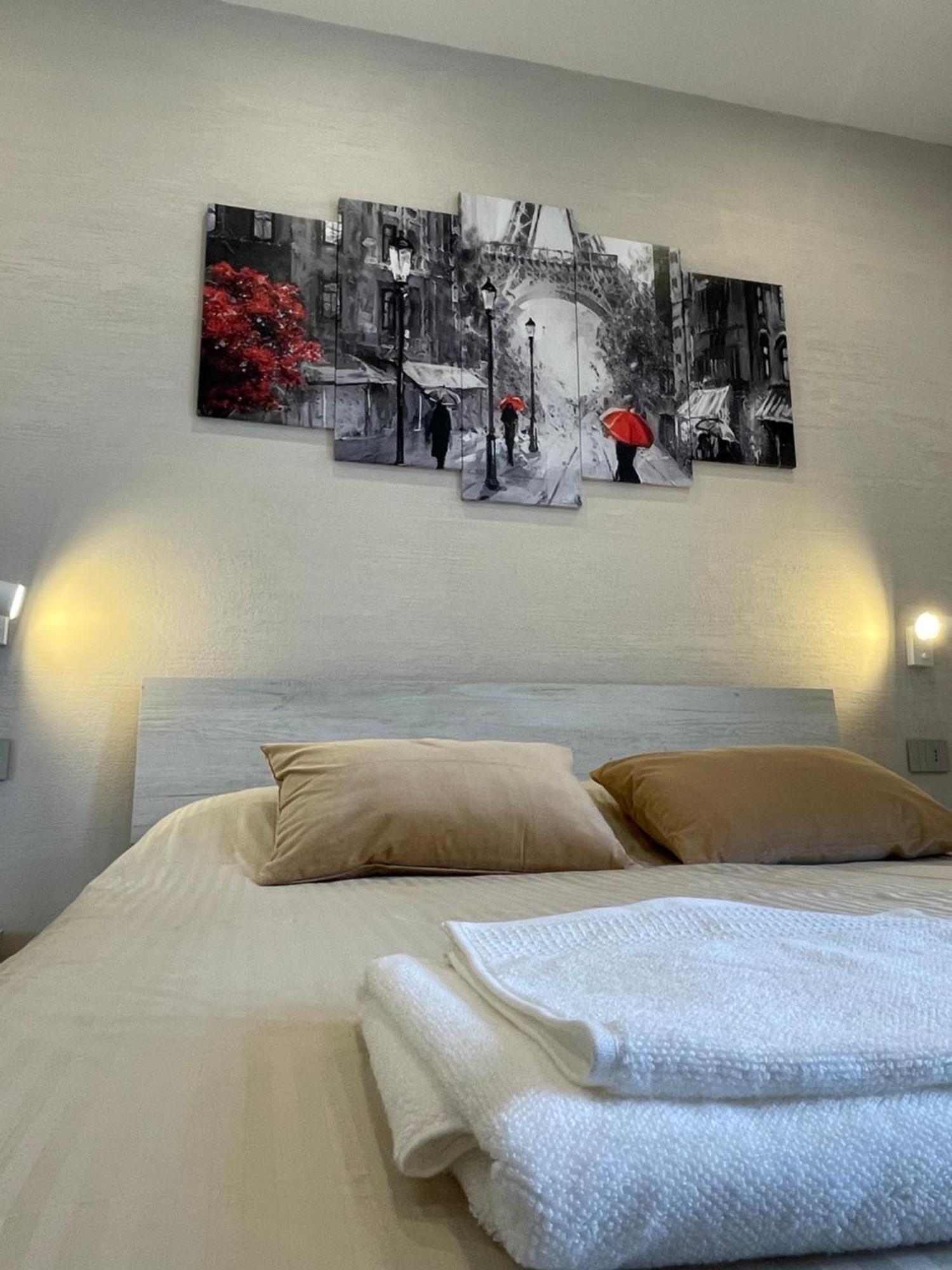 Ro&Ro Napoli Luxury Rooms Luaran gambar