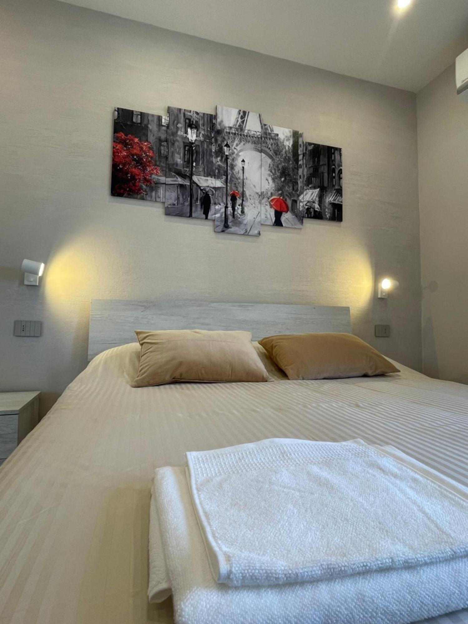 Ro&Ro Napoli Luxury Rooms Luaran gambar