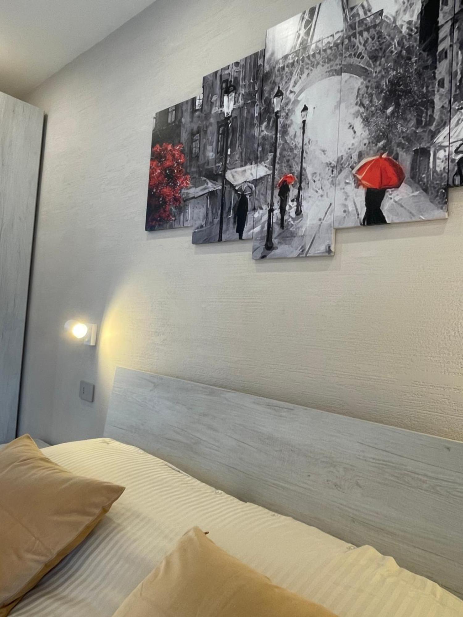 Ro&Ro Napoli Luxury Rooms Luaran gambar